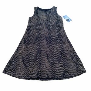 NWT Sangria Gold & Black Dress